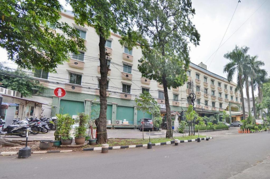 Sleepzzz Hotel Senayan جاكرتا المظهر الخارجي الصورة